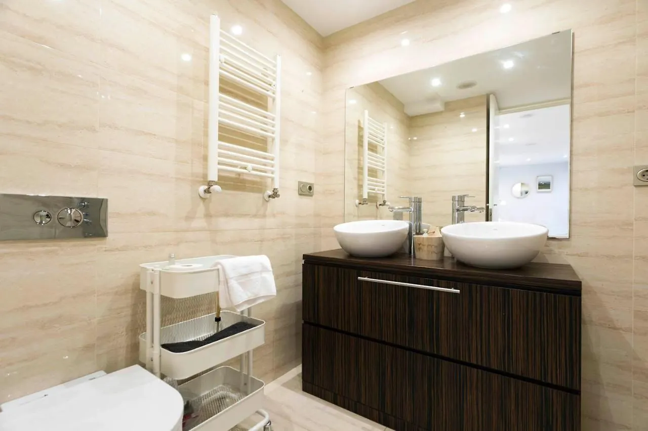 Itsasargi. Basquenjoy Apartamento Hondarribia 0*,